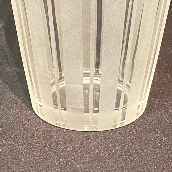 Set of 4 MCM Tapered Clear Glass 12 oz Cup with White Frosted Vertical Stripes - Picture 7 of 10